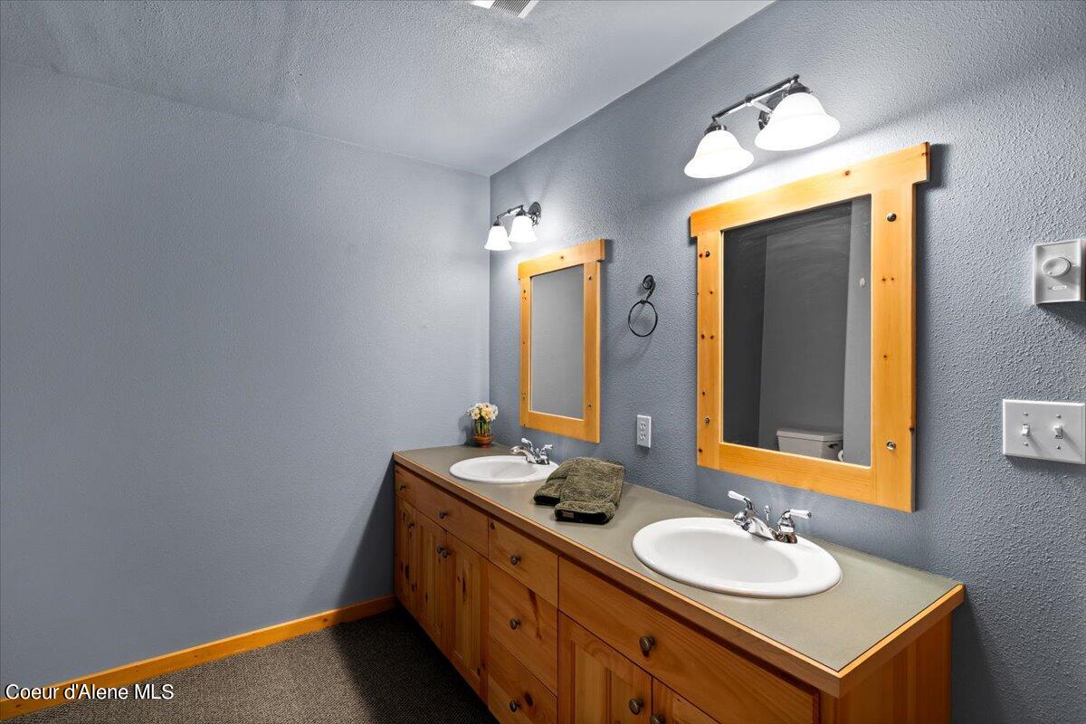 7373 East Hayden Haven Road Hayden, ID 83835 - Photo 23 of 36 23-Full bath