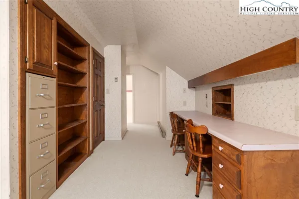 $999,000 | 304 Glendale Drive, Boone, NC 28607