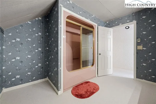 $999,000 | 304 Glendale Drive, Boone, NC 28607