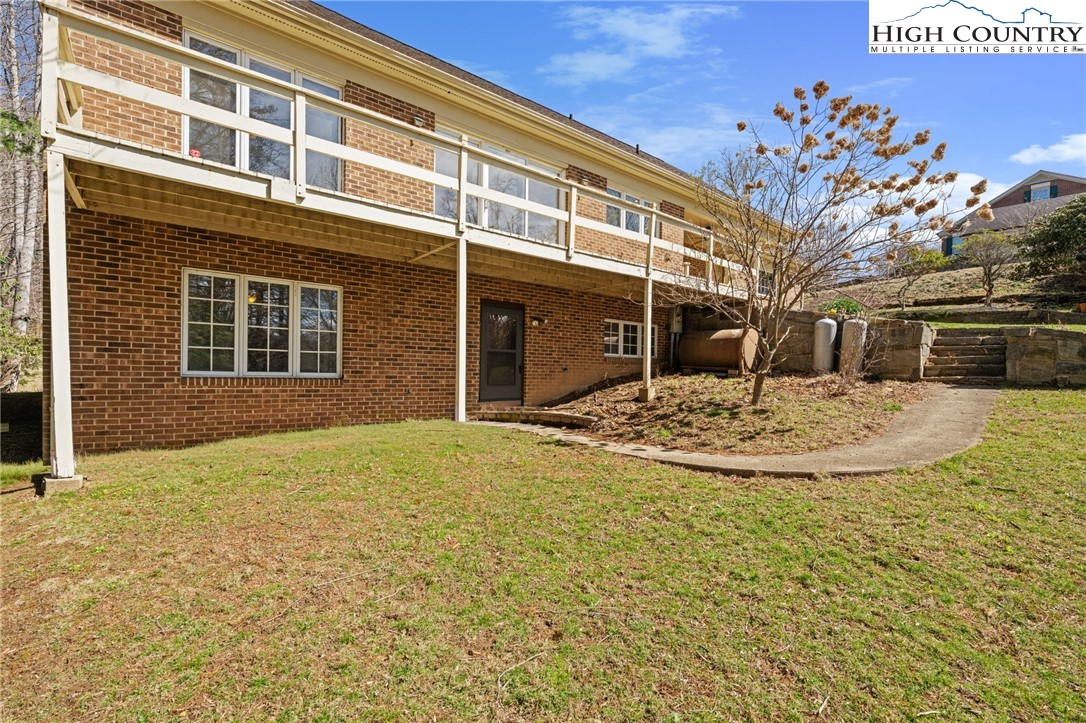 304 Glendale Drive Boone, NC 28607 - Photo 8 of 50