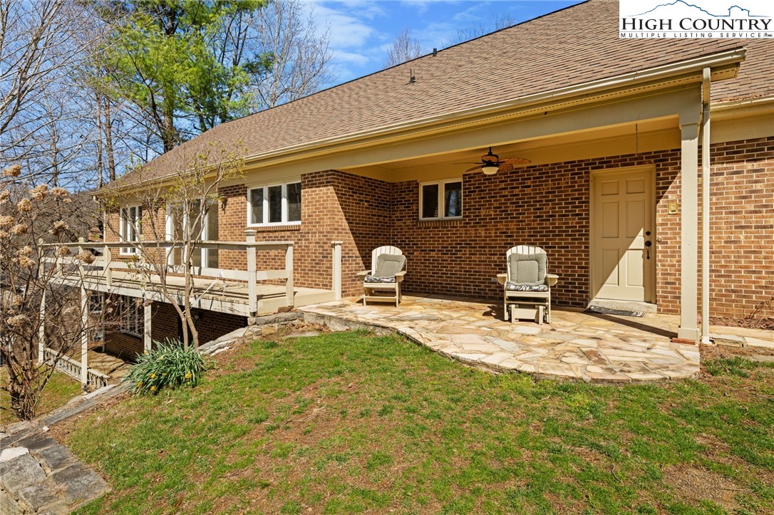 304 Glendale Drive Boone, NC 28607 - Photo 10 of 50