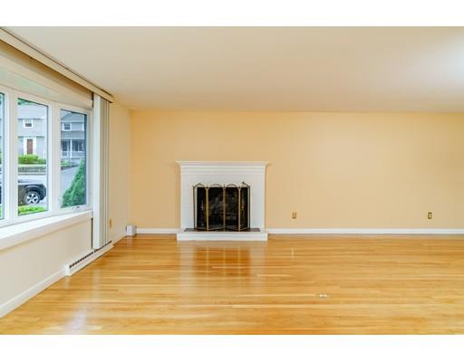 23 Doris Road Braintree, MA 02184 - Photo 3 of 22 Gallery Image 3