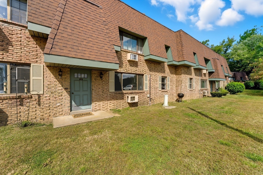549 Russell Road, Unit 6B Westfield, MA 01085 - Photo 28 of 40 Gallery Image 28