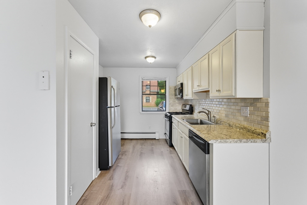 549 Russell Road, Unit 6B Westfield, MA 01085 - Photo 8 of 40 Gallery Image 8