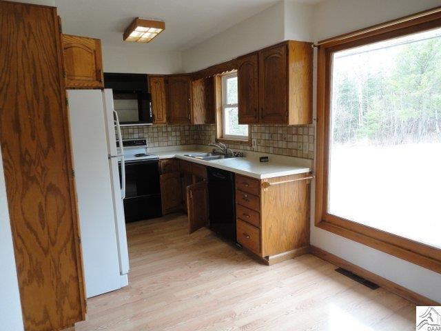 5193 Lakewood Road Duluth, MN 55804 - Photo 13 of 15