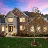 $960,000 | 142 Bellerosa Drive, St. Louis, MO 63122
