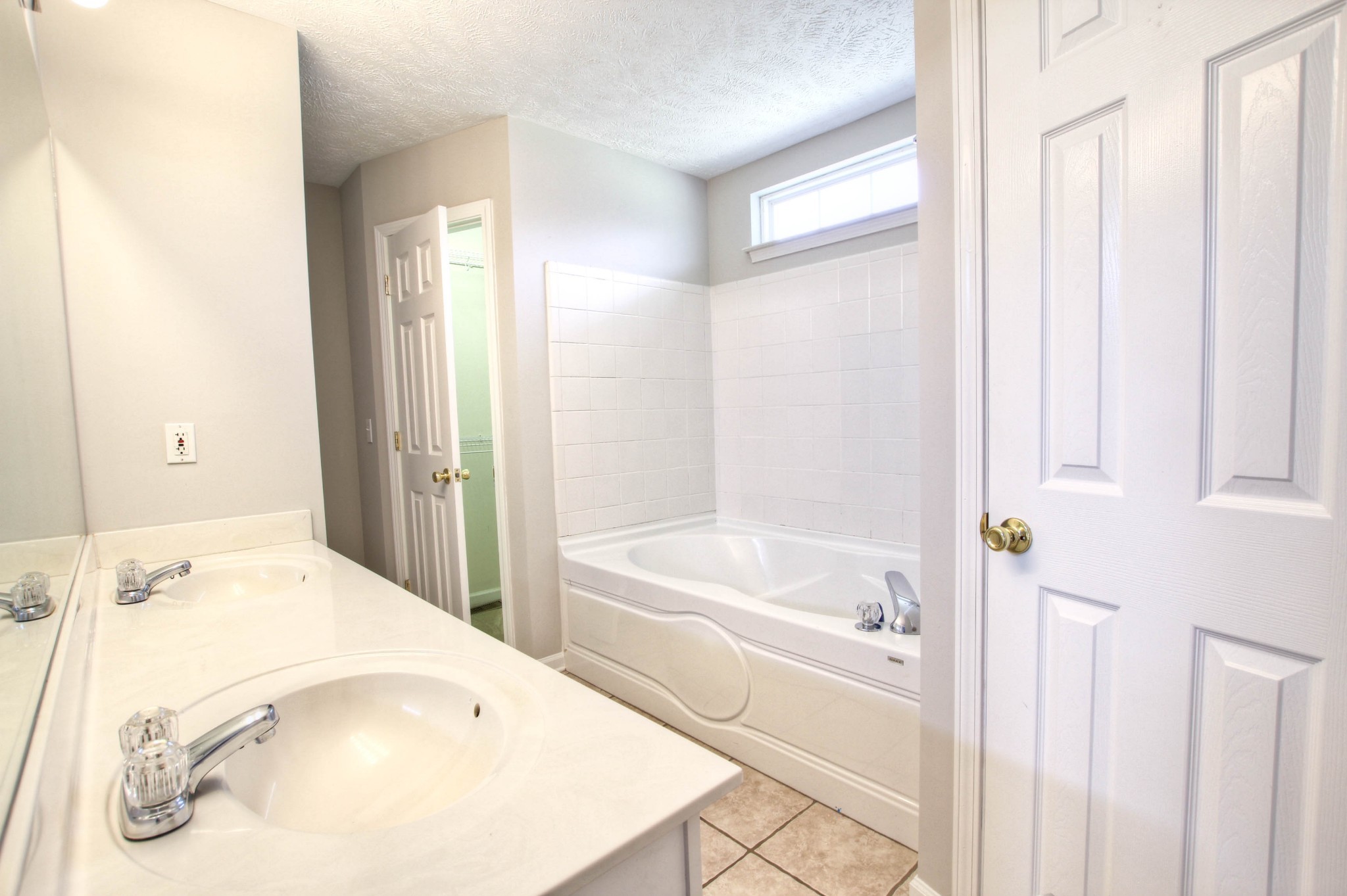 1011 Compton Road Murfreesboro, TN 37130 - Photo 9 of 19 Gallery Image 9
