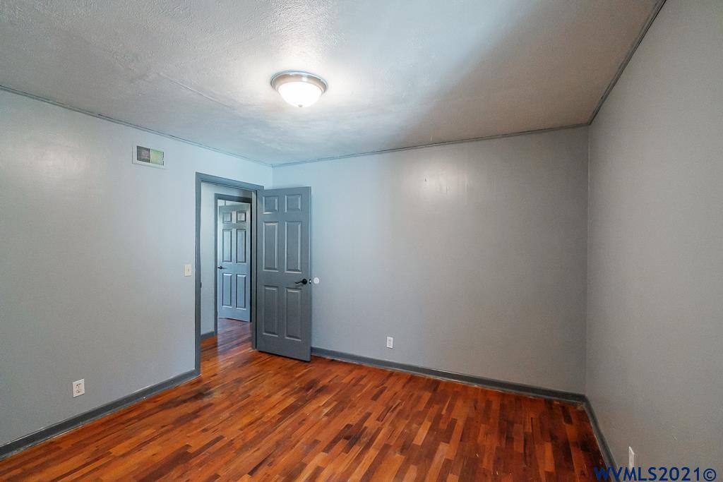 1370 Gale Street Southwest Albany, OR 97321 - Photo 23 of 42 Gallery Image 23