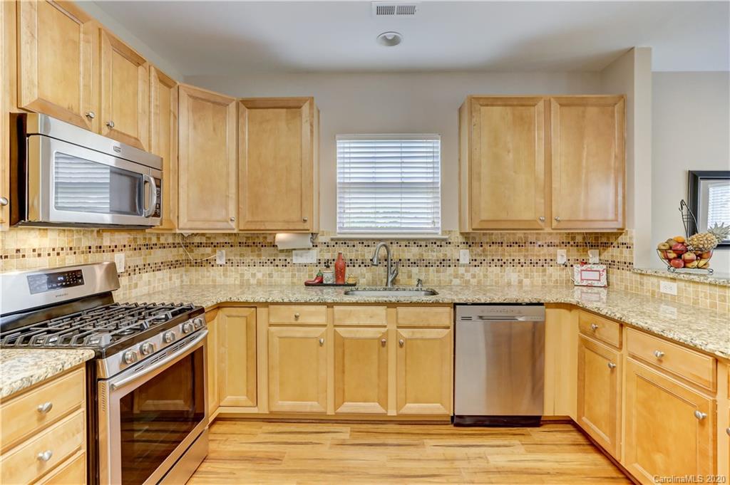 232 Sand Paver Way, Unit 63 Fort Mill, SC 29708 - Photo 14 of 40 Gallery Image 14