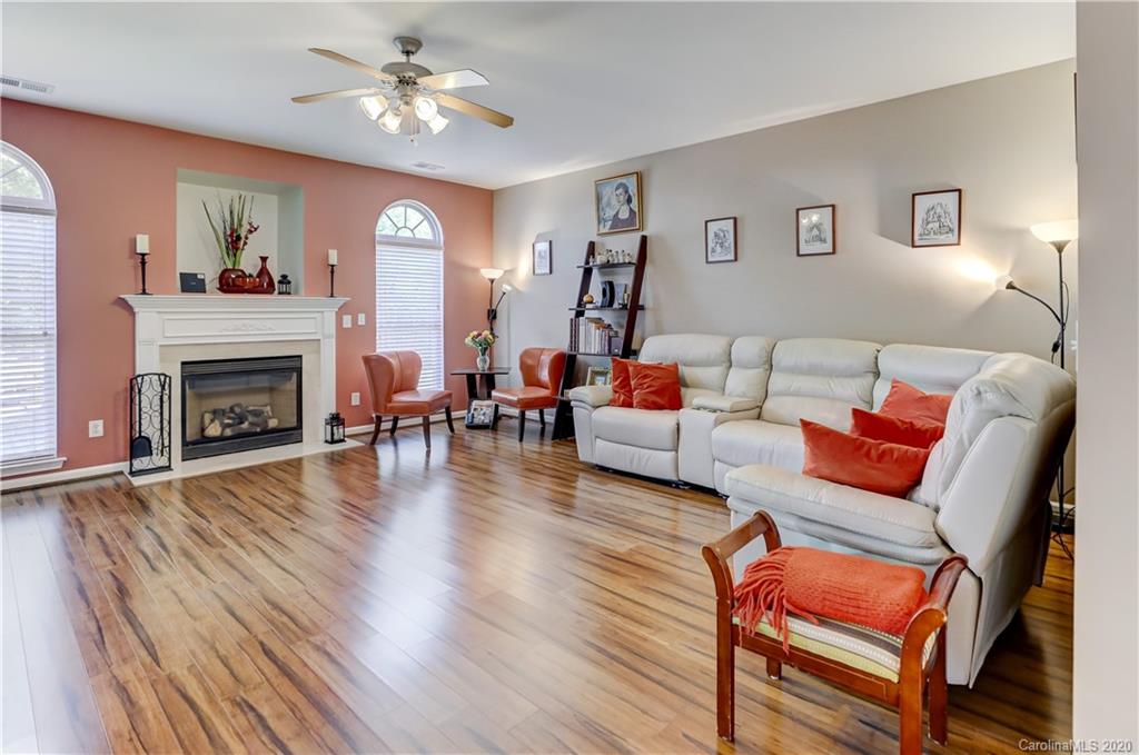 232 Sand Paver Way, Unit 63 Fort Mill, SC 29708 - Photo 8 of 40 Gallery Image 8