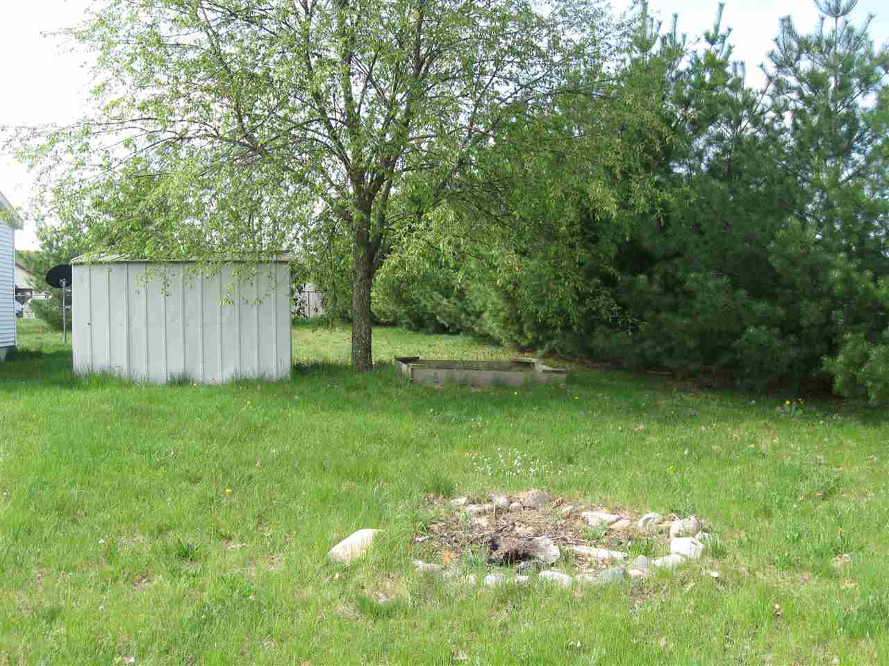 8808 Townview Road Mancelona, MI 49659 - Photo 4 of 23 1832567-3.JPG