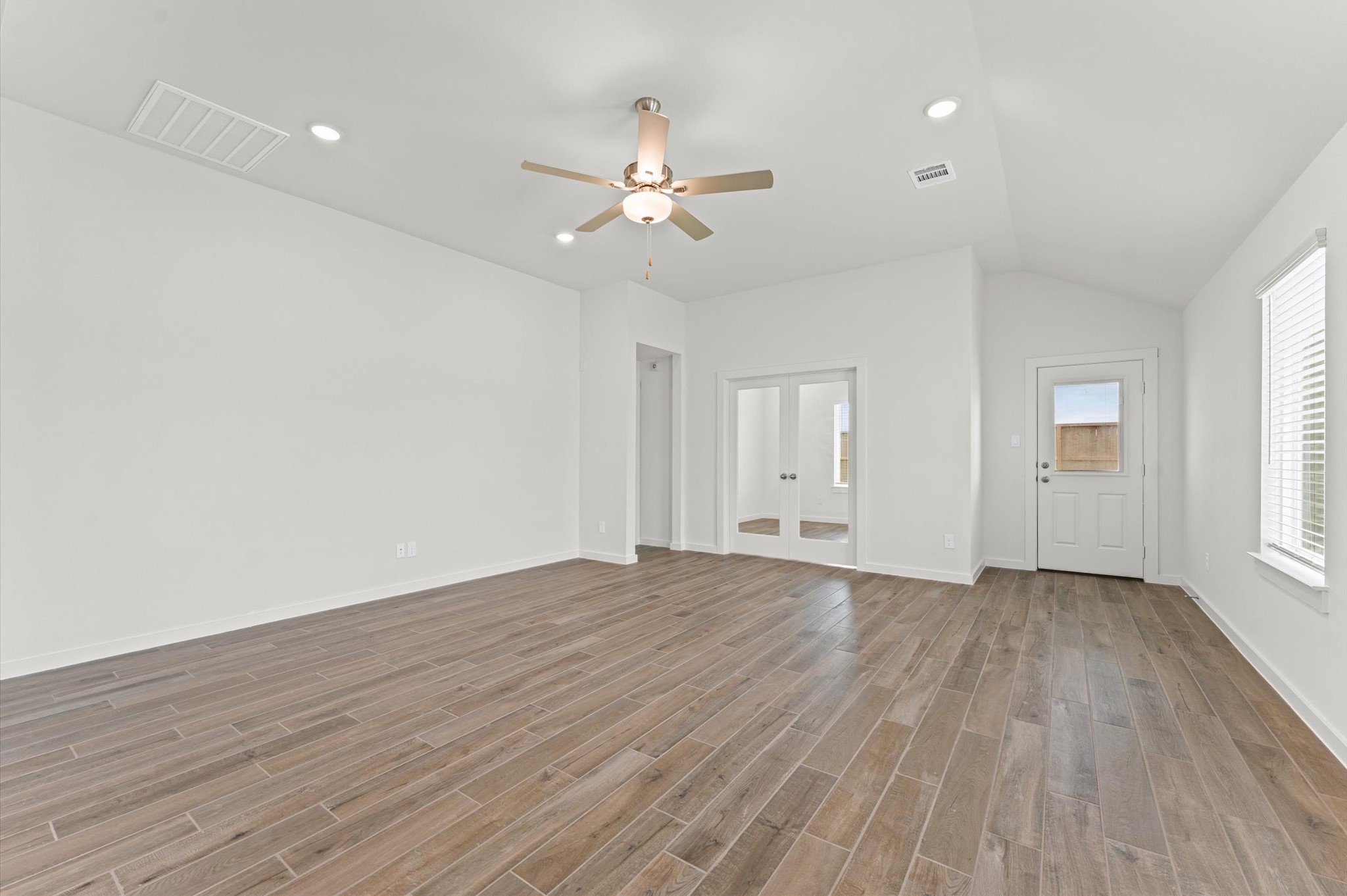 8331 Amethyst Valley Lane Angleton, TX 77515 - Photo 5 of 8