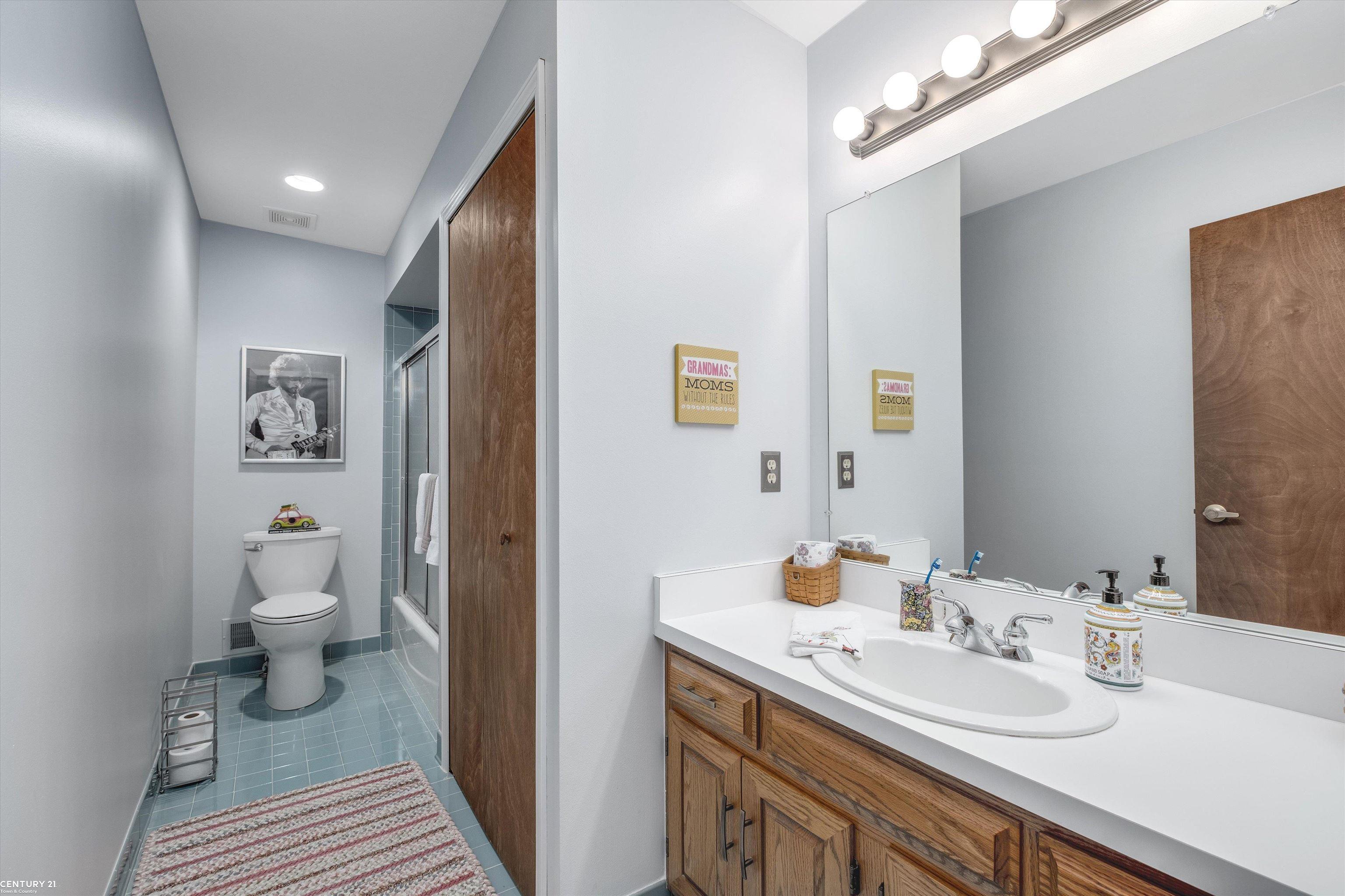 878 Green View Court Rochester Hills, MI 48307 - Photo 24 of 50