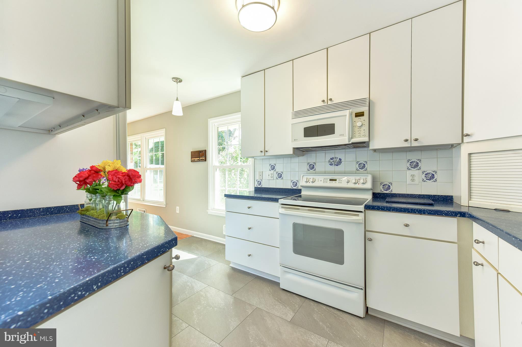 2601 Culpeper Road Alexandria, VA 22308 - Photo 12 of 30 Kitchen