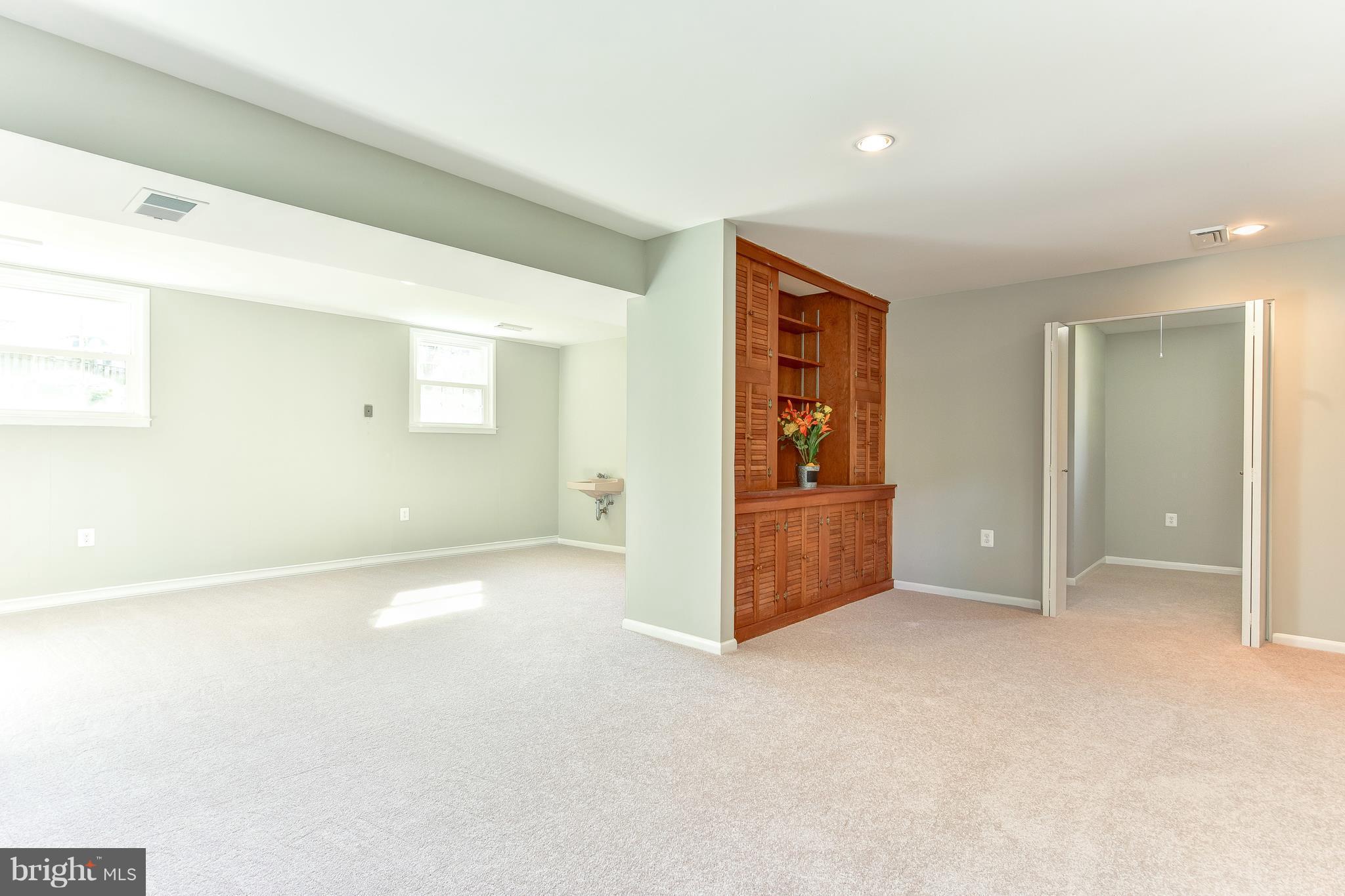 2601 Culpeper Road Alexandria, VA 22308 - Photo 20 of 30 Family Room