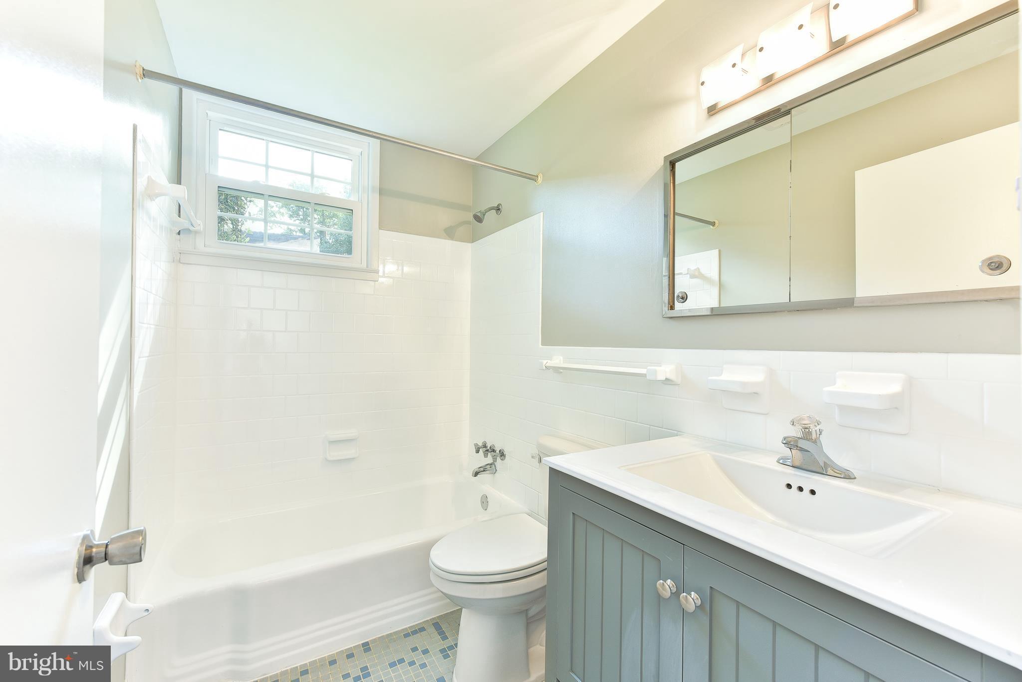 2601 Culpeper Road Alexandria, VA 22308 - Photo 22 of 30 Bath