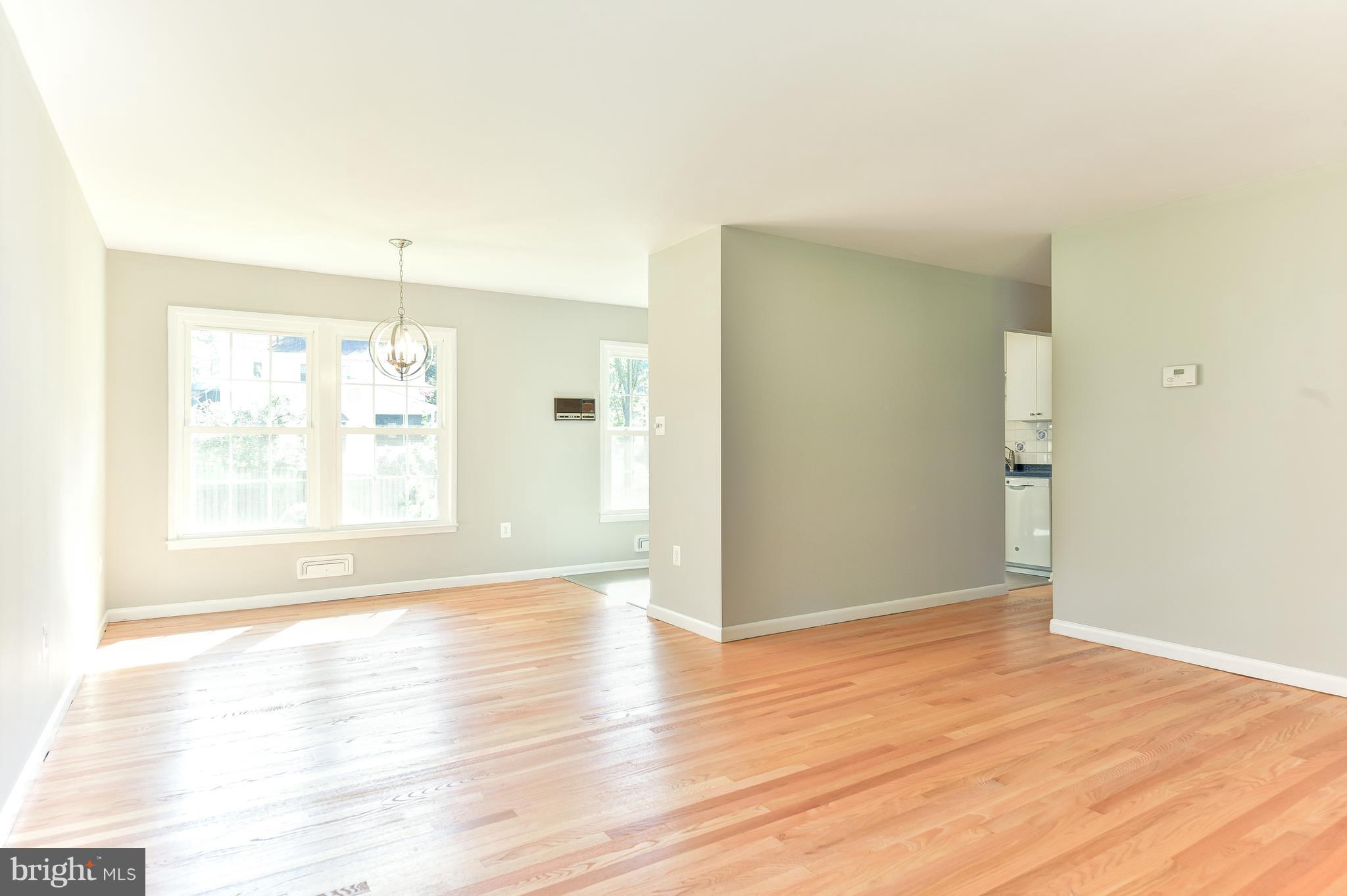 2601 Culpeper Road Alexandria, VA 22308 - Photo 6 of 30 Stunning hardwood floors