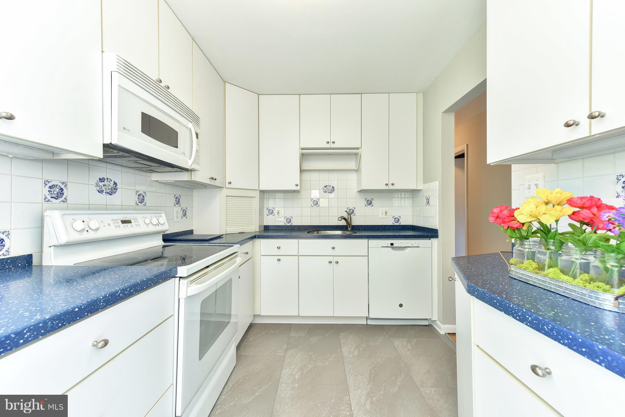 2601 Culpeper Road Alexandria, VA 22308 - Photo 10 of 30 Kitchen