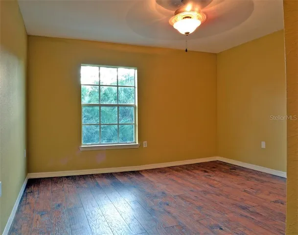 $2,000 | 7405 Vista Way, Unit 208, Bradenton, FL 34202