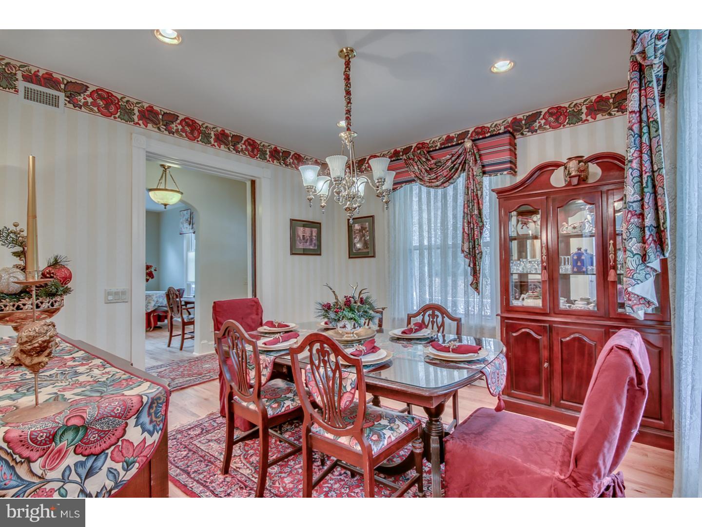 124 Linden Avenue Rutledge, PA 19070 - Photo 9 of 25 Dining Room