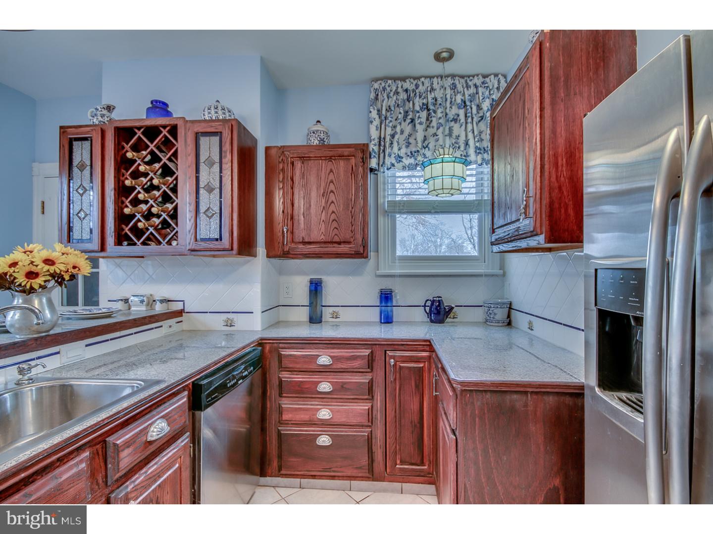124 Linden Avenue Rutledge, PA 19070 - Photo 10 of 25 Kitchen