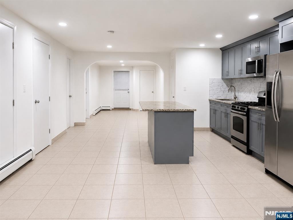 758 Norman Road Ridgefield, NJ 07657 - Photo 9 of 9