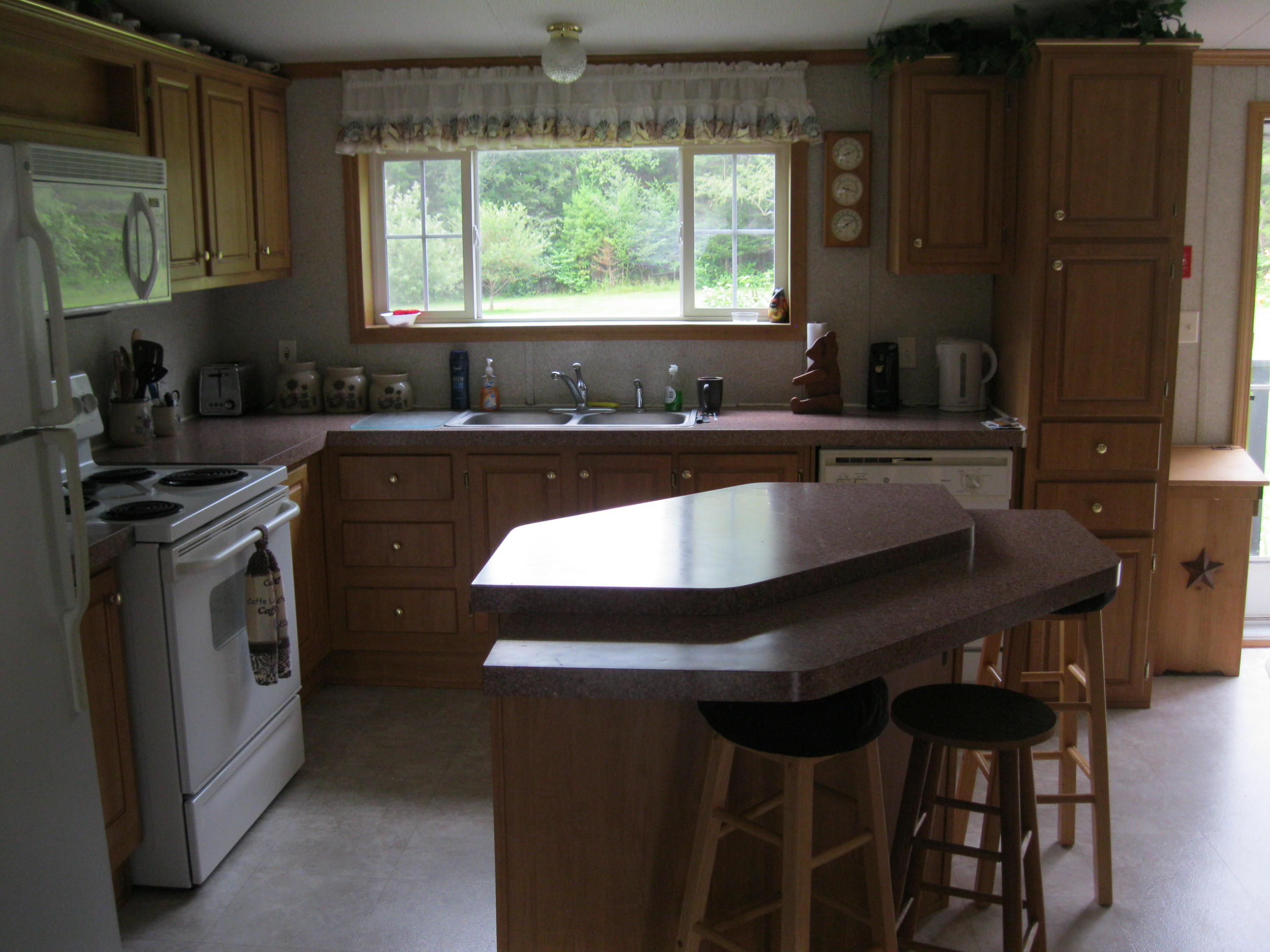 547 Stetson Road Newport, ME 04953 - Photo 10 of 16 010
