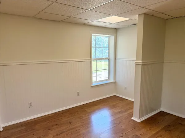 $444,000 | 605 Northwest 11th Road, Warrensburg, MO 64093