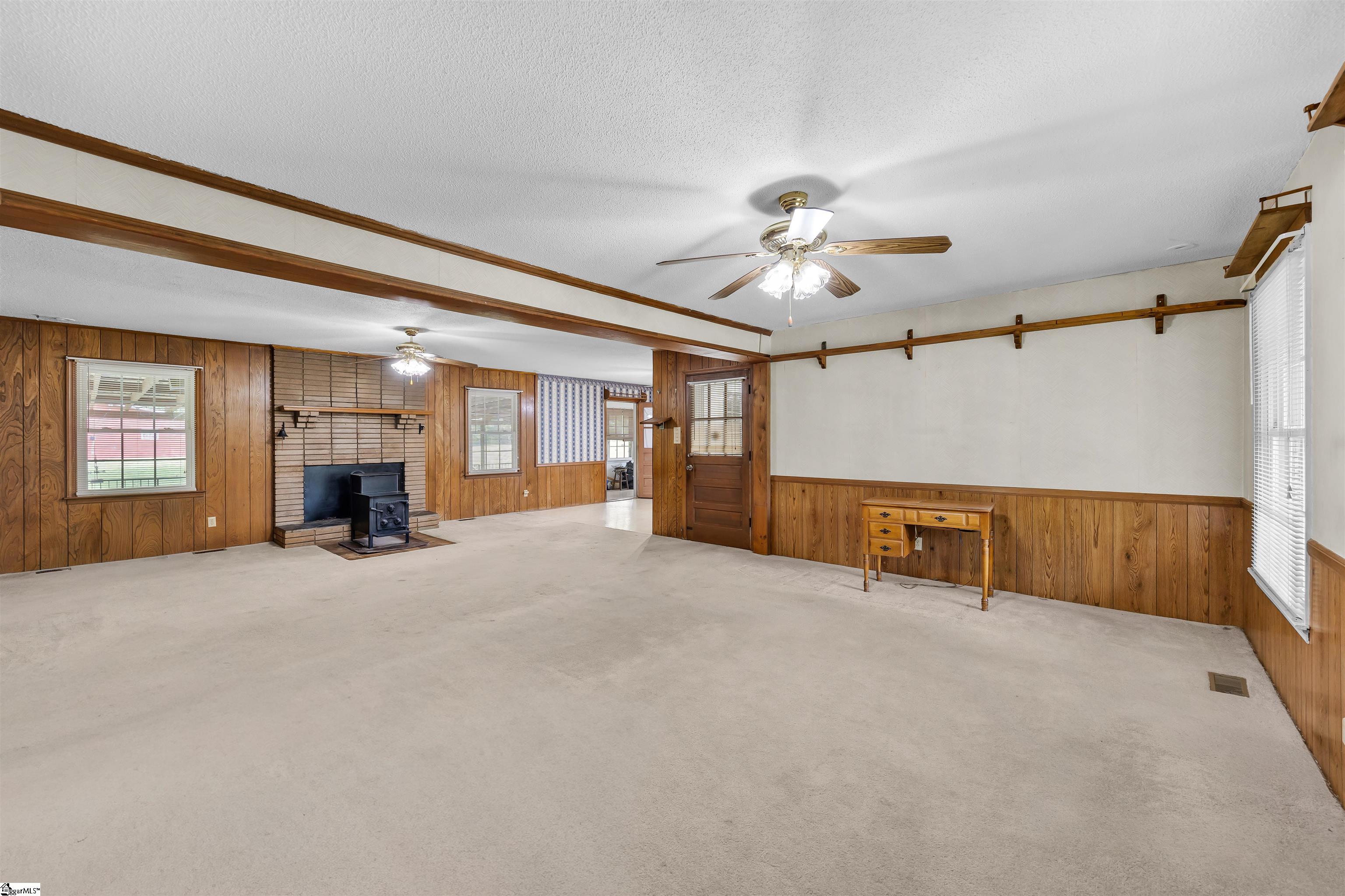 631 River Oak Circle Inman, SC 29349 - Photo 5 of 25