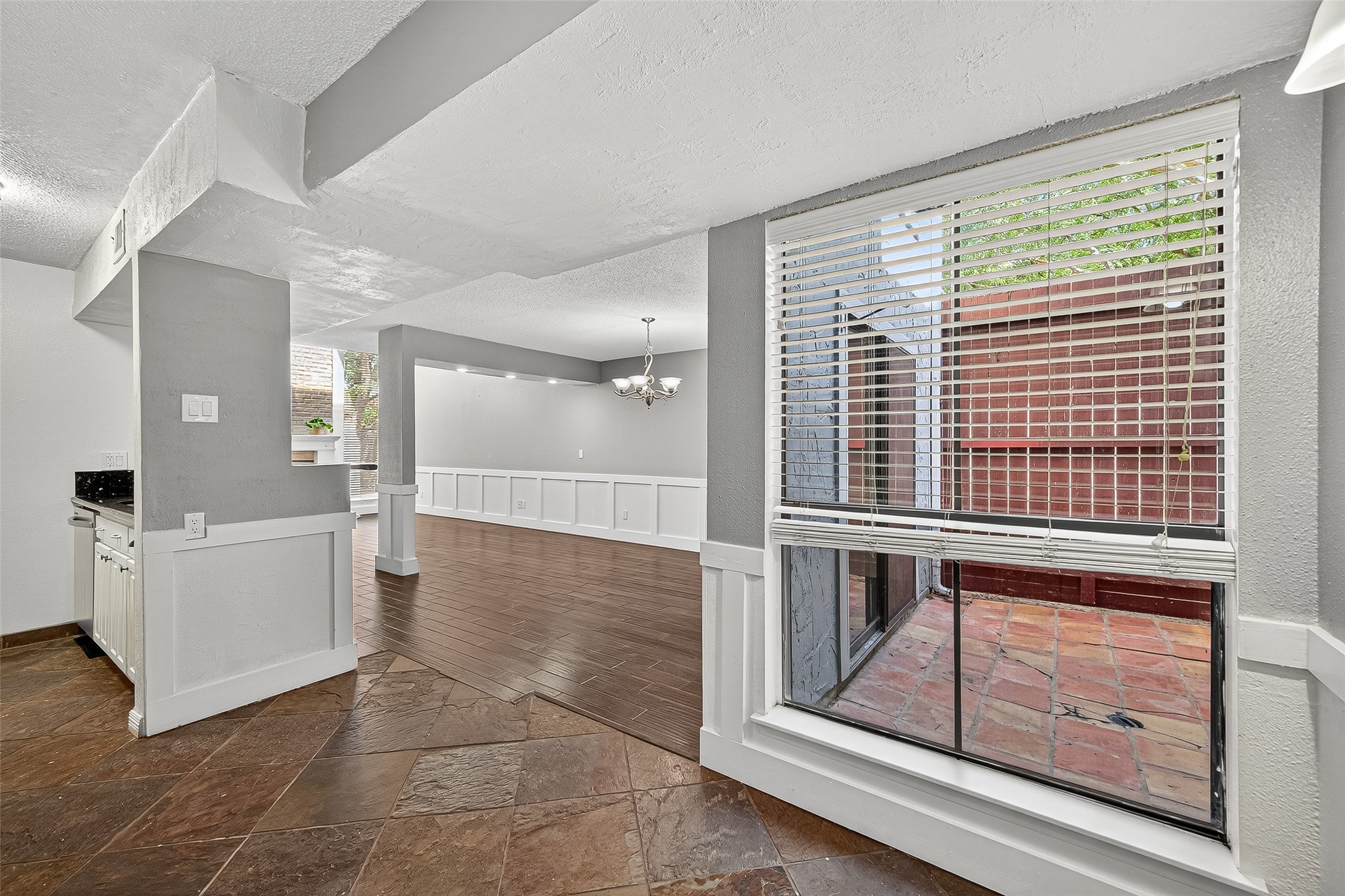 3200 South Gessner Road, Unit 224 Houston, TX 77063 - Photo 11 of 27