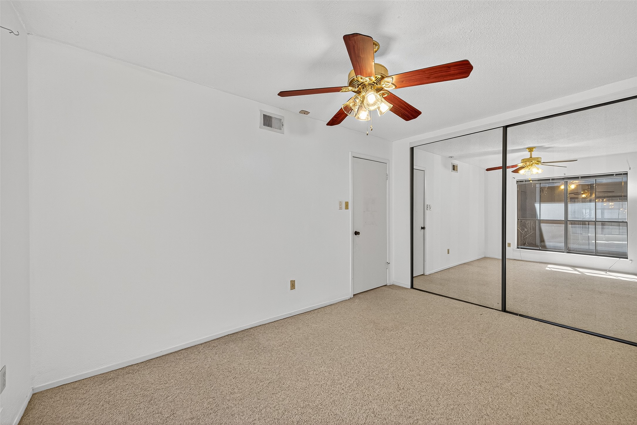 3200 South Gessner Road, Unit 224 Houston, TX 77063 - Photo 16 of 27 Additional view of the first bedroom which includes large closet.