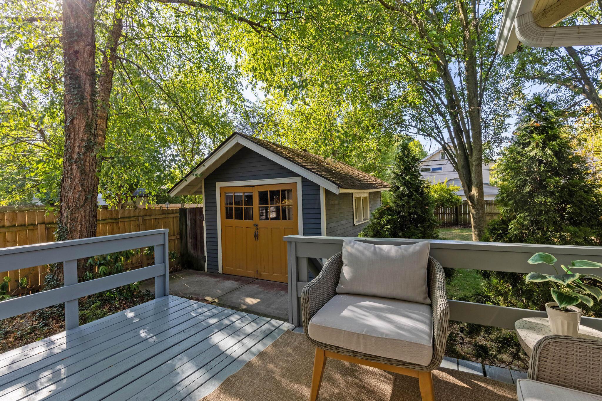 353 Crestview Road Columbus, OH 43202 - Photo 24 of 30 Backyard