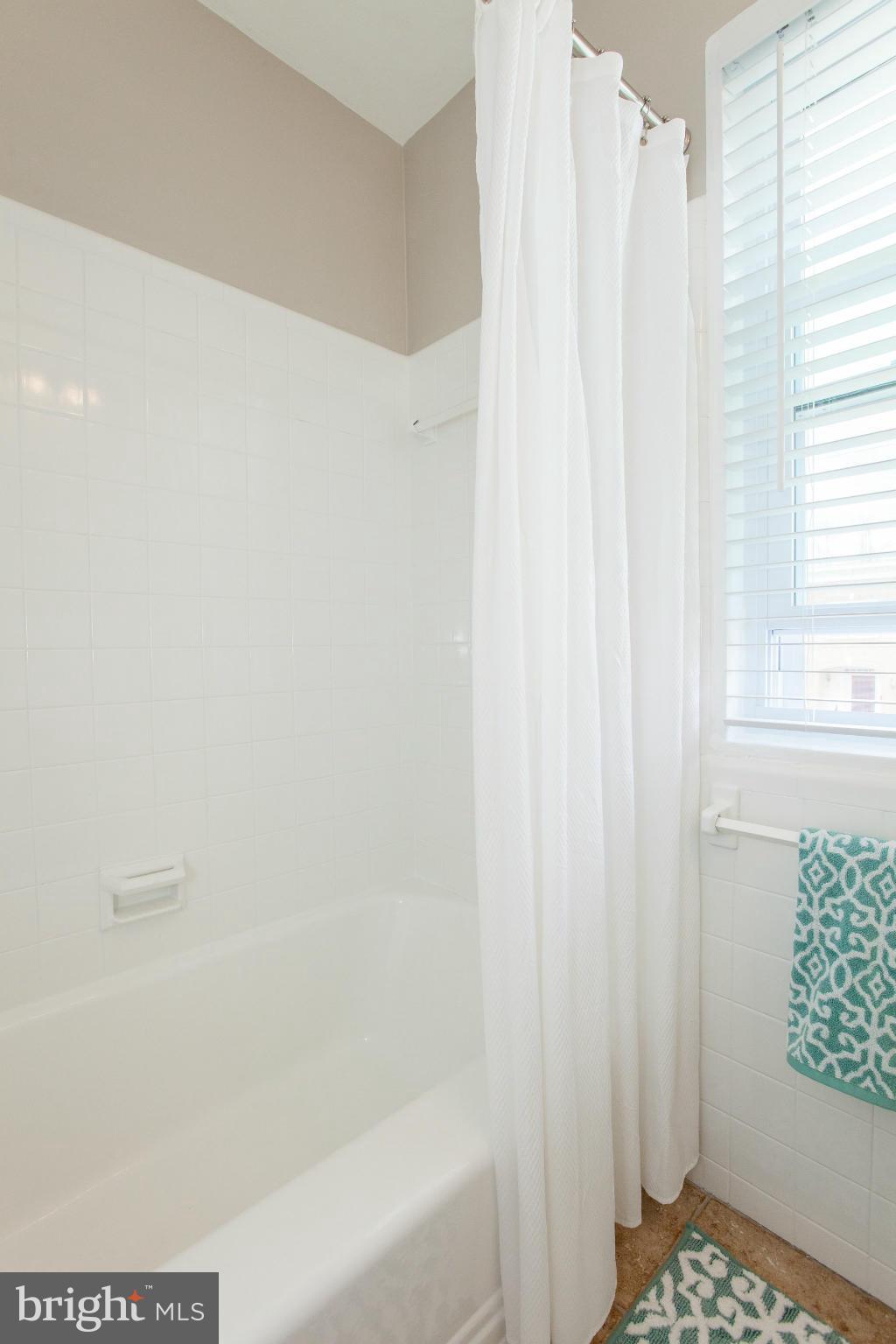 700 Decatur Place Northeast Washington, DC 20017 - Photo 24 of 30 Bath