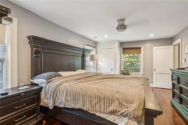 $540,000 | 4910 State Line Road, Westwood Hills, KS 66205