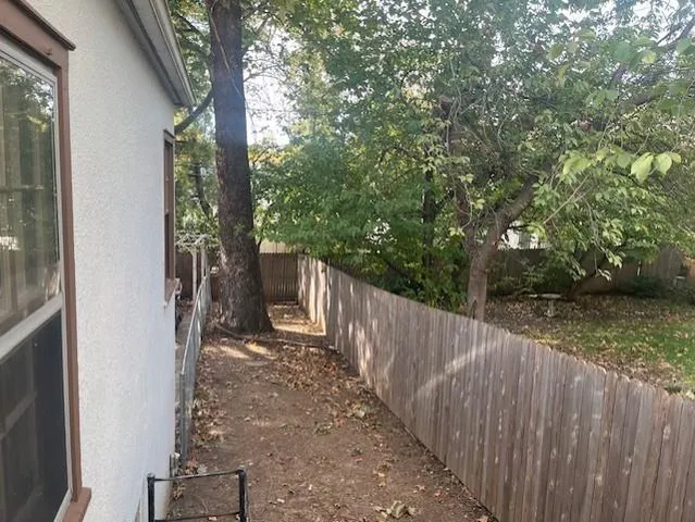 $540,000 | 4910 State Line Road, Westwood Hills, KS 66205