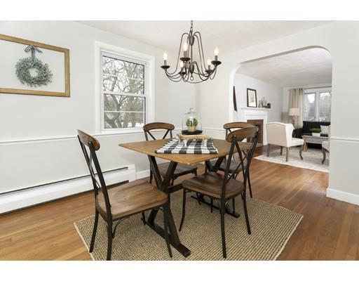 27 Marion Road Wakefield, MA 01880 - Photo 7 of 27 Gallery Image 7