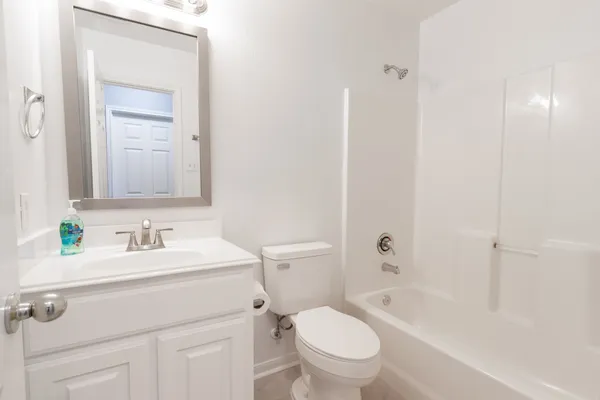 $1,950 | 9107 Stingray Court, Texas City, TX 77591