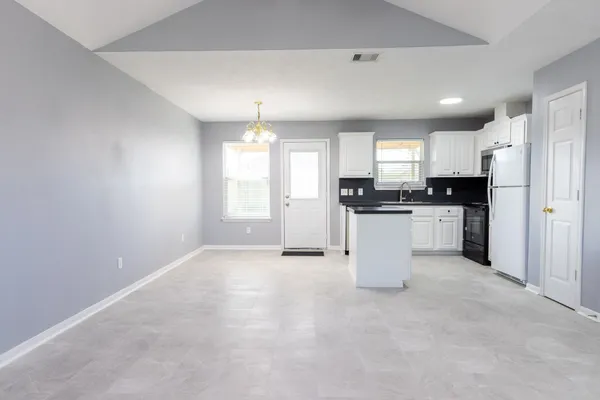 $1,950 | 9107 Stingray Court, Texas City, TX 77591
