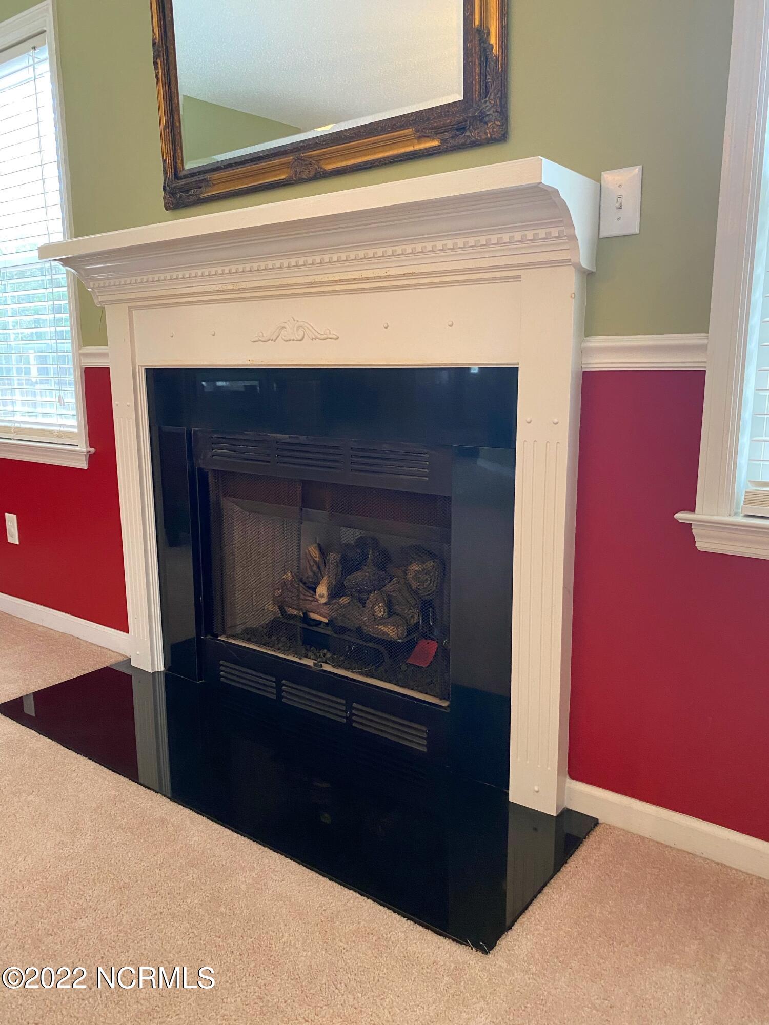 442 Ridge Road Jacksonville, NC 28540 - Photo 17 of 59 Fireplace