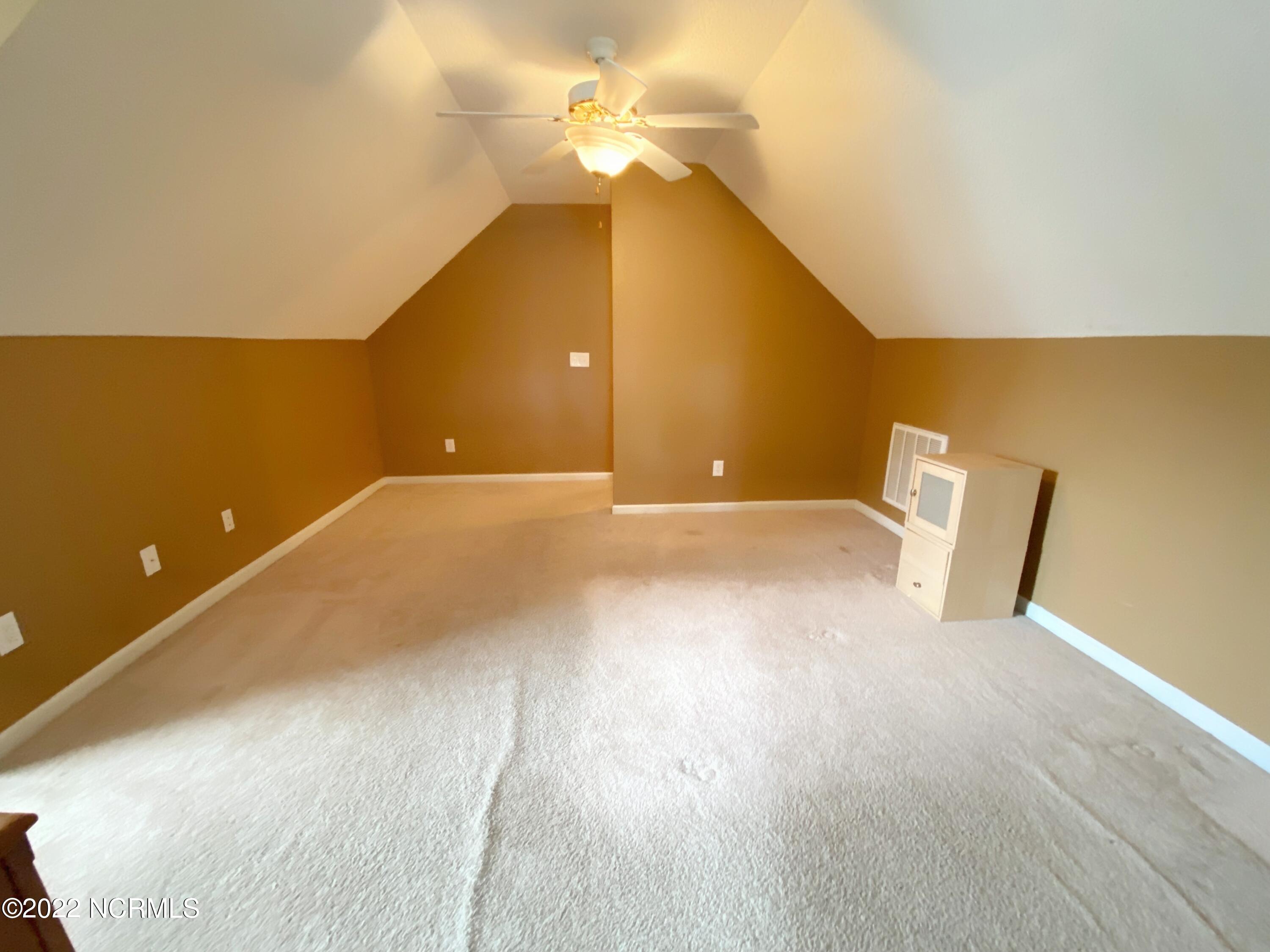 442 Ridge Road Jacksonville, NC 28540 - Photo 40 of 59 Loft(1)