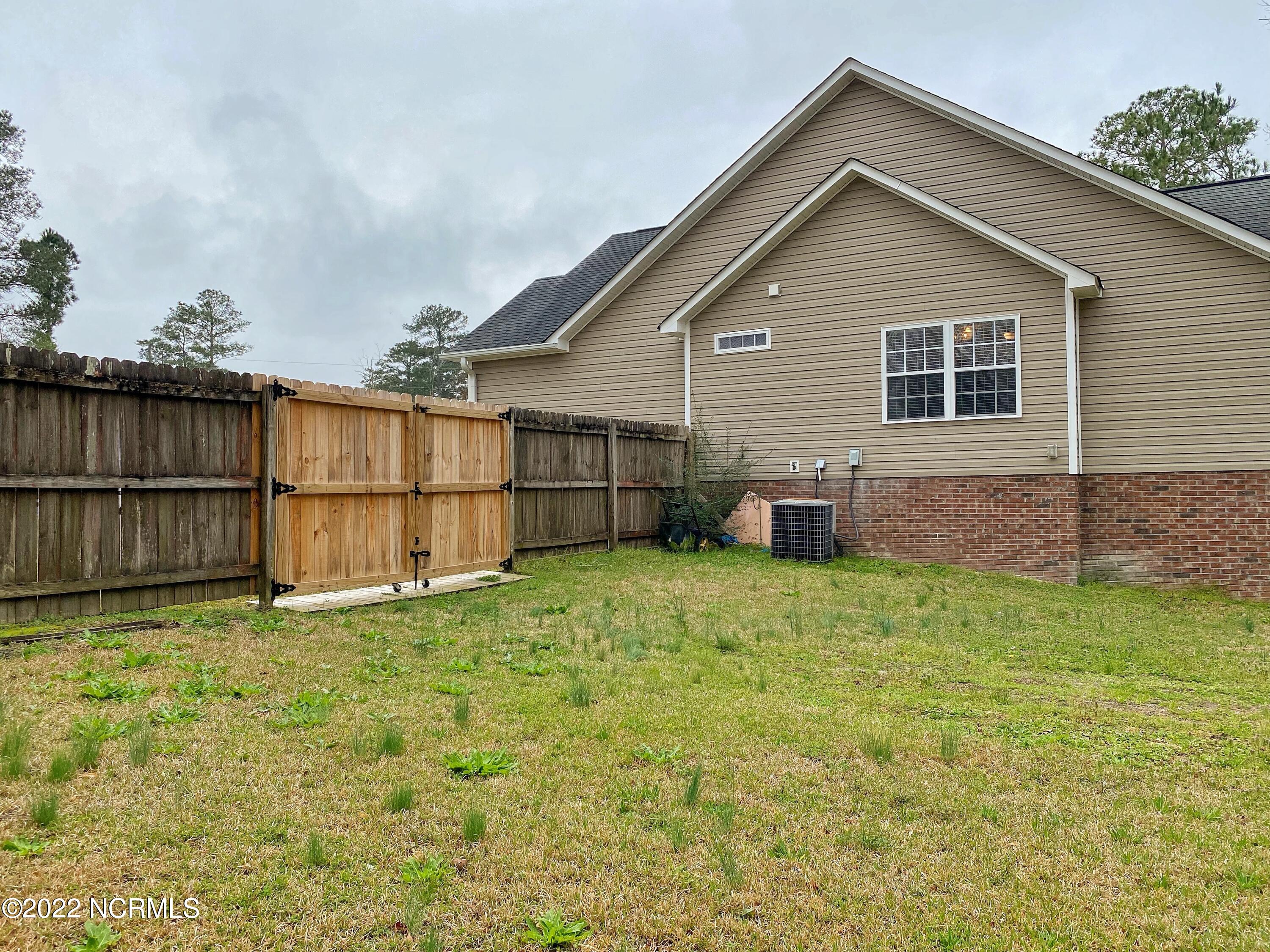 442 Ridge Road Jacksonville, NC 28540 - Photo 51 of 59 Backyard