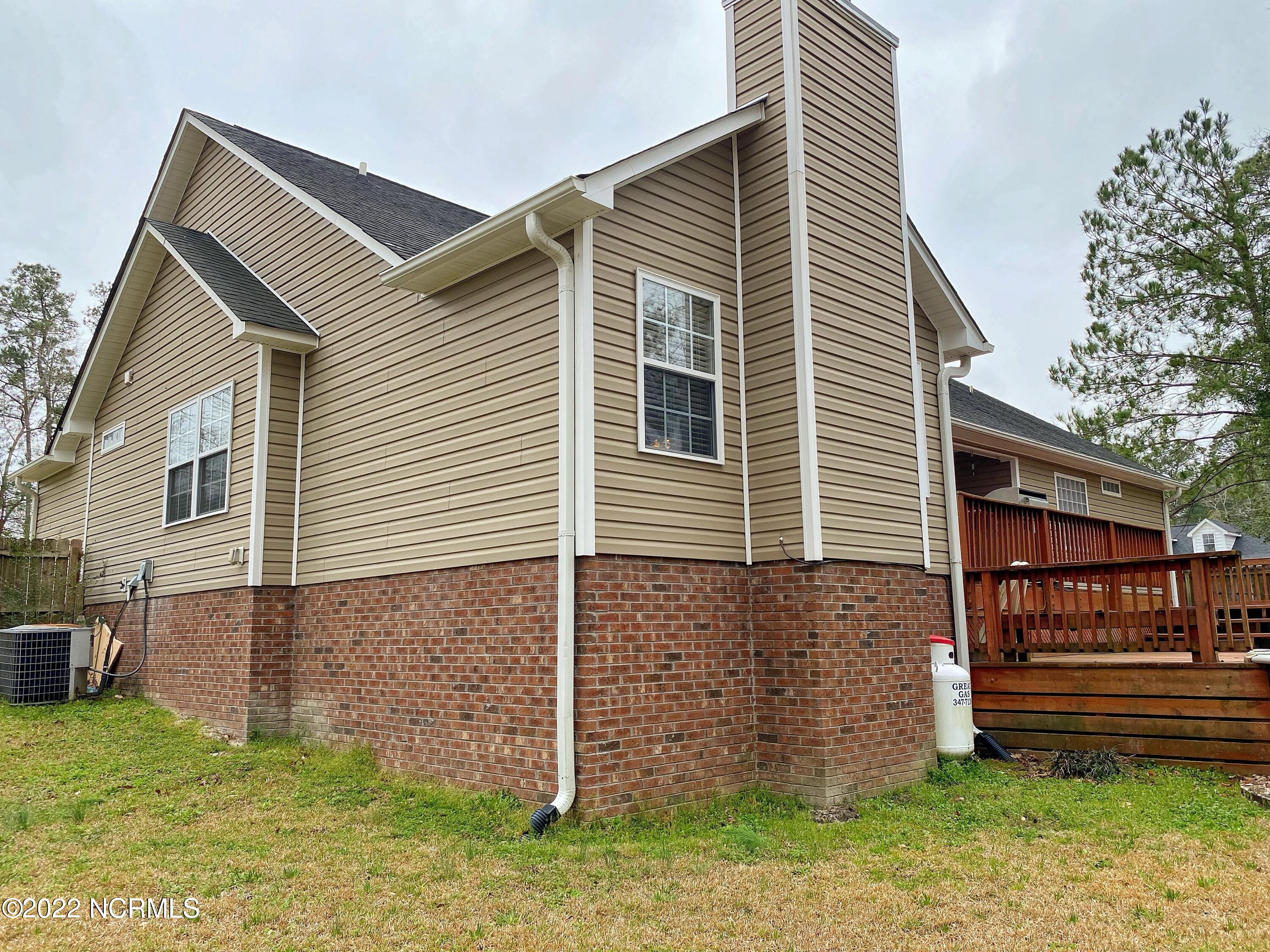 442 Ridge Road Jacksonville, NC 28540 - Photo 58 of 59 Backyard(7)