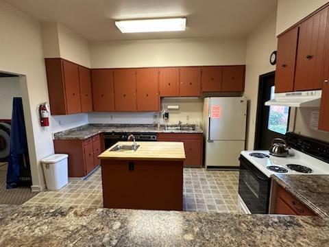 555 Freeman Road, Unit 105 Central Point, OR 97502 - Photo 9 of 12 07