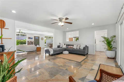 $2,580,000 | 177 Kuuhoa Place, Kailua, HI 96734
