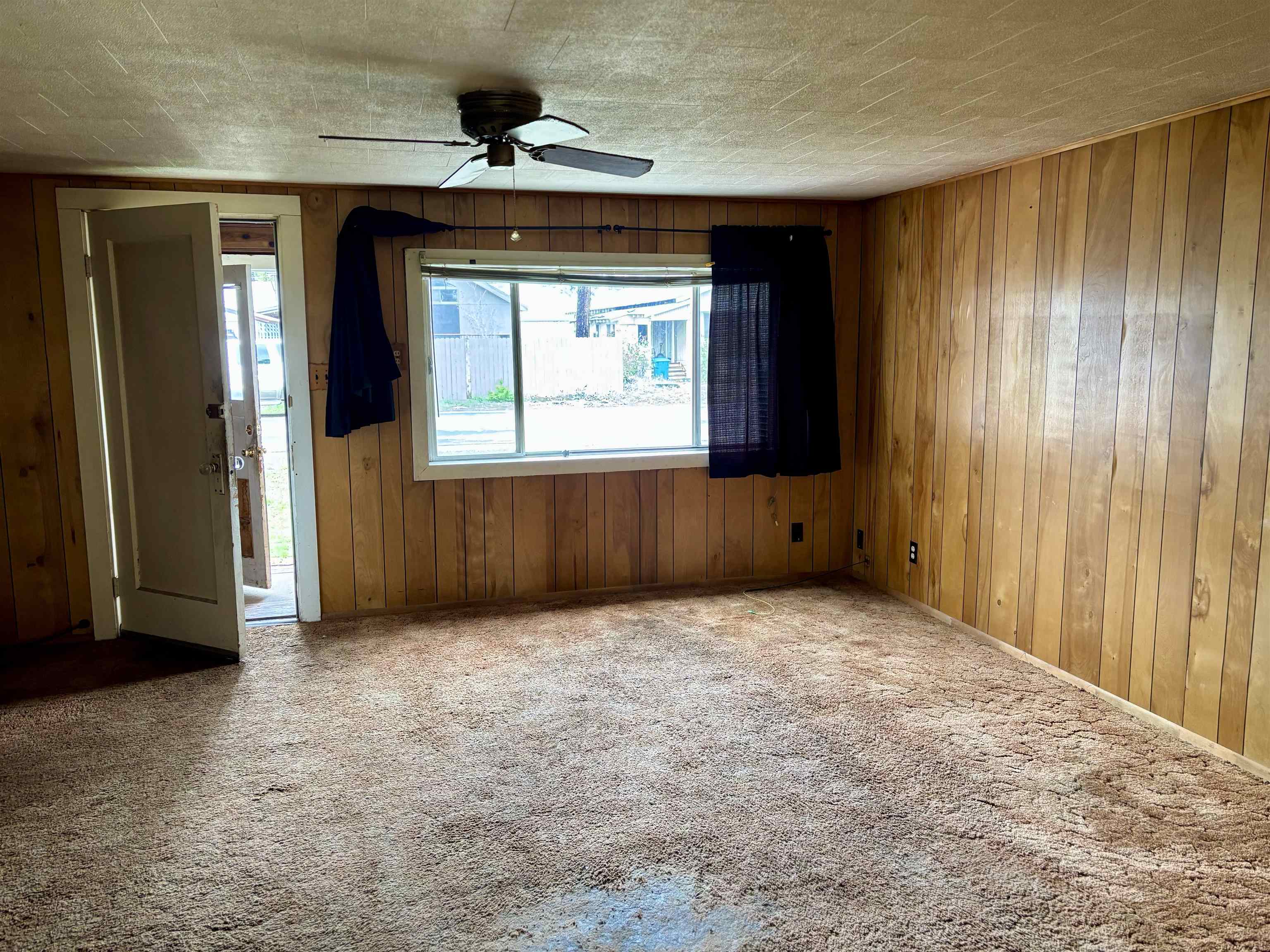 621 Pine Way Chester, CA 96020 - Photo 4 of 8