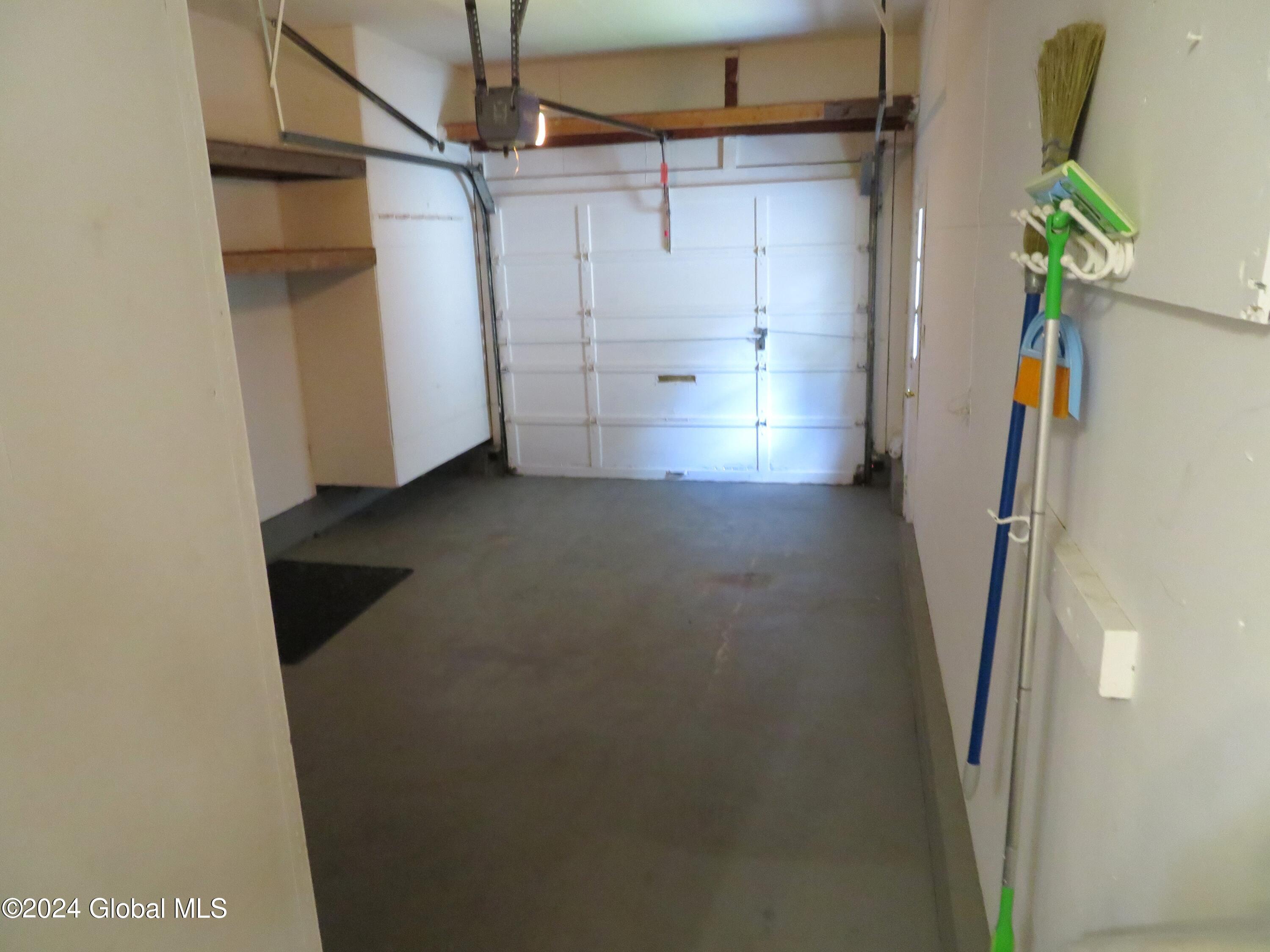 38 Linden Road Albany, NY 12208 - Photo 23 of 27 Garage