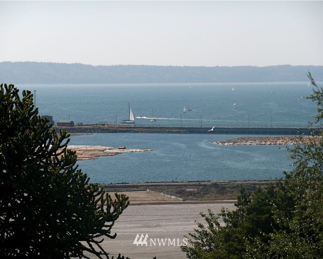 2522 Rucker Avenue, Unit 304 Everett, WA 98201 - Photo 21 of 21 Gallery Image 21