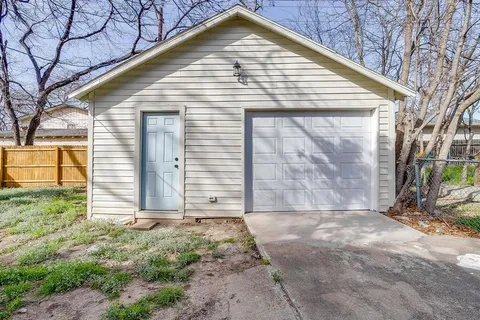 $349,000 | 4824 Calmont Avenue, Fort Worth, TX 76107