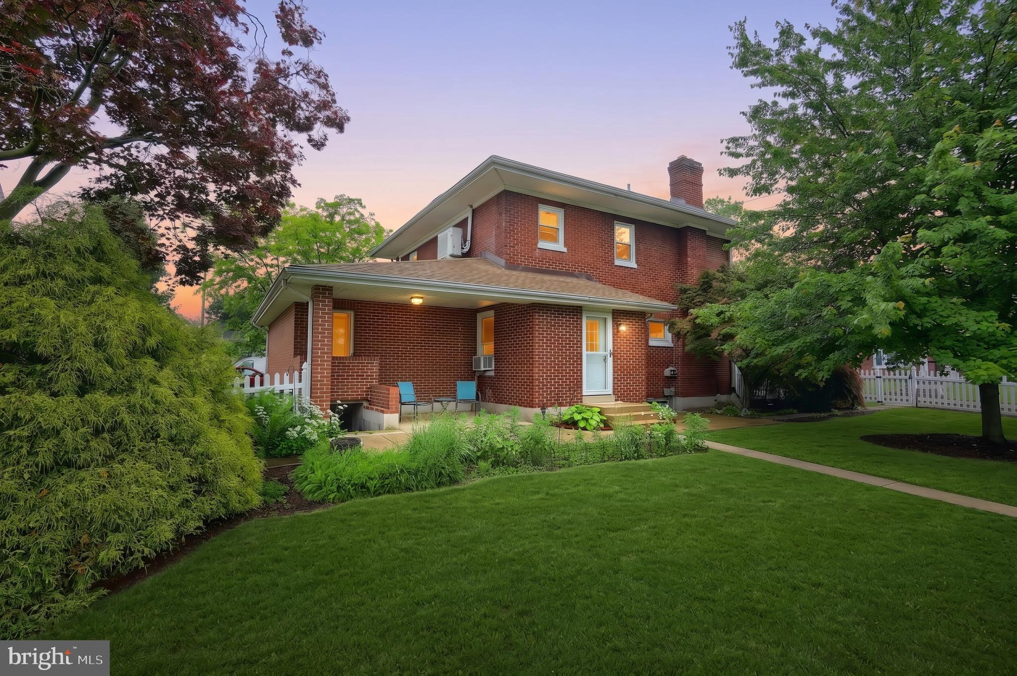 8 North Fourth Street Mount Wolf, PA 17347 - Photo 4 of 45