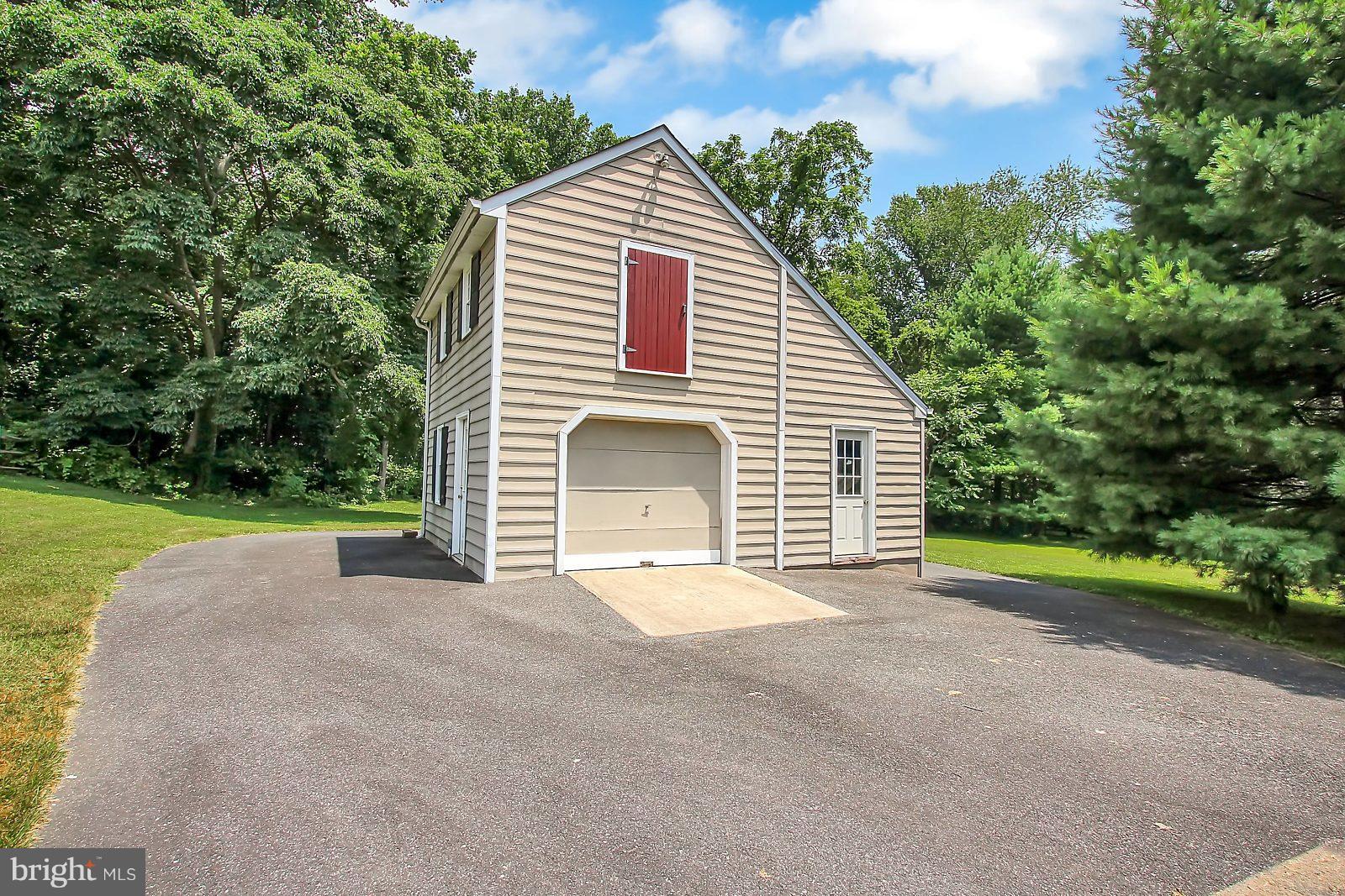5325 Sweet Air Road Baldwin, MD 21013 - Photo 30 of 30 Driveway to great workshop